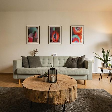 Raum921 - Stilvolles Apartment - Wlan, Tiefgarage, Kueche, Netflix Magdeburg Ngoại thất bức ảnh
